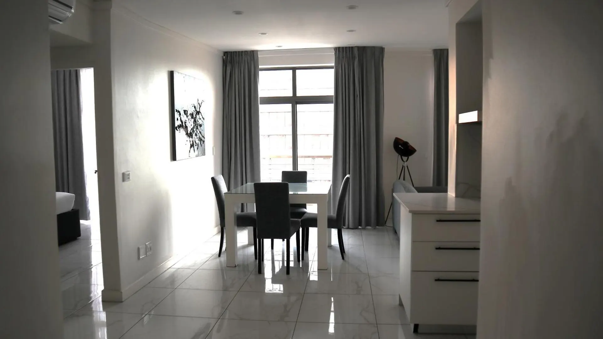 Icon Luxury Apartments Cape Town Aparthotel