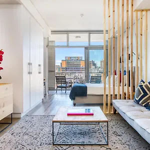 Backup-powered Urban Sanctuary Near Table Mountain Cape Town