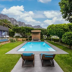 Atholl House ***** ケープタウン